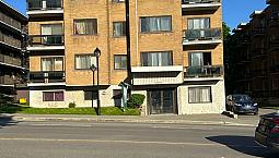 Near Metro Snowdom.spacious 3 1/2,apartment Available Now