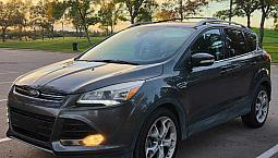 2015 Ford Escape Titanium Awd Fully Loaded