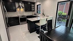 Grand 5 ½ + Sous-sol + Garage Double à Louer – Montréal-nord