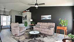 3 Bedroom Bunglaow For Sale: Camrose, Ab