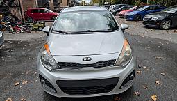 2013 Kia Rio 5 Sx (Manuelle, 6 Vit.) – Tout Équipée, Antirouille