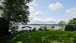 Logement 4 1/2 À Louer À Sherbrooke, Au Bord Du Lac Magog