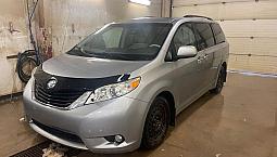 2011 Toyota Sienna Le Awd