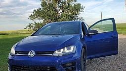 2017 Volkswagen Golf R