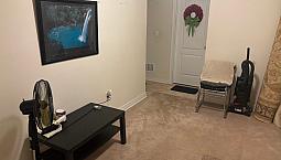 Airport And Derry Basement Apartment