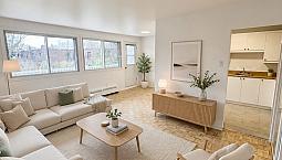 Logement  À Louer À Saint-Lambert