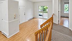 Logement À Louer/Appartement À Louer
