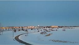 Lake Facing 2 Bedroom Walkout Basement Rent$1800 Utilites Shared