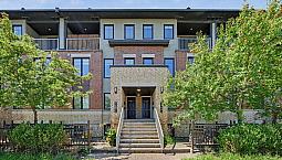 2-bedroom + Den / Underground Pkg / Vinyl Flooring – $2,100/mo