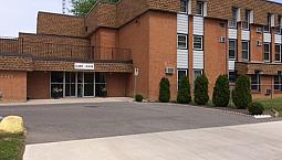 3 Bedroom Apartment Available Nov. 1