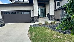 Stunning  4 Bedroom House In Bridgwater Lakes 