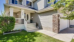 Chestermere $615,000 With Up To $20,000 Buyer Incentives
