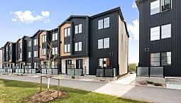 Townhouse Condo  3Bed In Bison Run