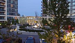 One Bedroom Luxury Condo In Thornhill