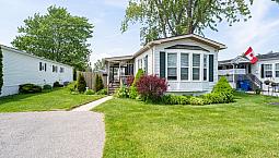 Well Maintained Mobile Home!  144 Dunkirk Dr. Chatham On