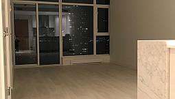 1-bedroom Suite At Station Square, Metrotown For Rent