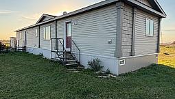 2015 3-Bedroom Mobile Home – To Be Moved
