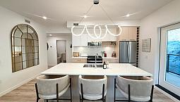 Fully Furnished Luxury Top Floor Corner Unit