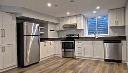 Clean & Spacious 2-bedroom In Prime Oshawa. Available Nov. 1!