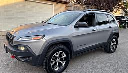 Must See Super Clean 2017 Jeep Chrerokee Trailhawk 4x4!! $6500