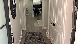 Beautifully Furnished 2-Bedroom Legal Basement Apt - Sunningdale