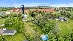 Vacant Land Ready For Construction On Dickie Rd