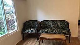 Comfortable One Level House With Acres Near Mission Town Center