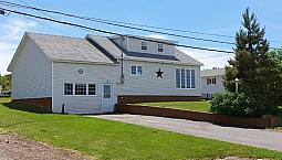 162 Main St, Peterview, Nl - Oceanview!