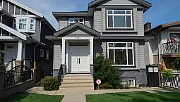 Luxury 2-Story Upper Suite With Mountain View Deck