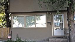 ***Beautiful 3-Bedrooms House For Rent In Windsor Park***