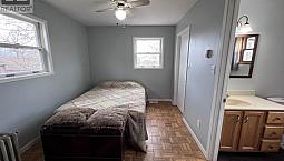 Truro House For Rent (4 Bedroom + 2 Baths)