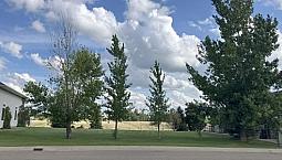 Lot For Sale, Redcliff