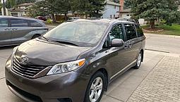 2012 Toyota Sienna Le Fwd V6 8-Pass