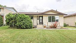 **3.5 Beds 2 Baths Plus Den House For Rent In Waverley Heights**