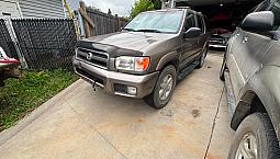 2002 Nissan Pathfinder