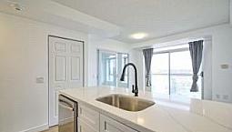 Midtown 1 Bedroom 1 Garage Close To Subway