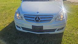 Mercedes B200 