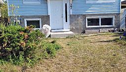 3 Br Mainfloor In Castleridge - Avail Now