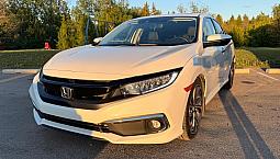 2019 Honda Civic Touring *Excellent Condition*