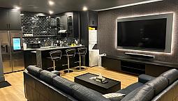 Luxury Furnished 1 Bedroom Basement Suite