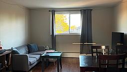 Spacious Two Bedroom Unit Available November 1