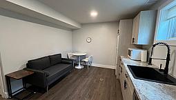 1 Bedroom Bsmt Suite *furnished*
