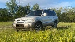 Mitsubishi Montero