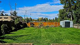 Garden View, Private Patio, Ground Level (South Surrey / White R