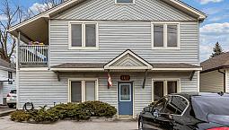 Cozy 1 Bedroom Plus Den Cape Cod Style Apartment In Dundas