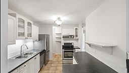 Updated 3-Bedroom Condo – Heat, Electricity & Water Included
