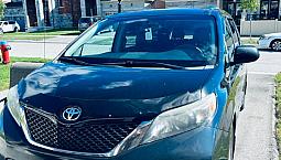 2013 Toyota Sienna Se