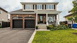 4Br - Bright, Contemporary, 4 Bedroom, 3 & ½ Bathroom House