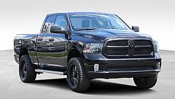 2017 Ram 1500 Express 4X4 Hemi 5.7L – Lift Kit – 140,000 Km