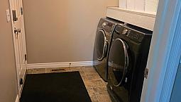 Great Location - House For Rent In Evanston